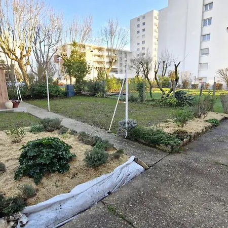 - Maison Vintage Avec Jardin Clos - Confort Et Authenticite רויאן