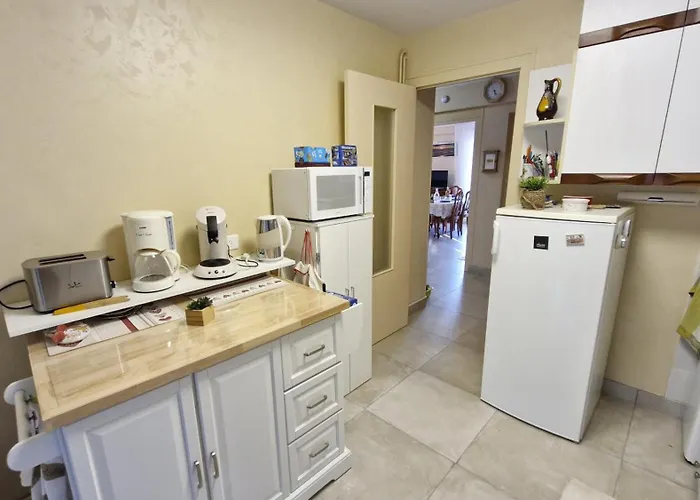 - Maison Vintage Avec Jardin Clos - Confort Et Authenticite * Royan