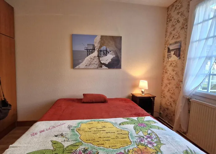 - Maison Vintage Avec Jardin Clos - Confort Et Authenticite * Royan